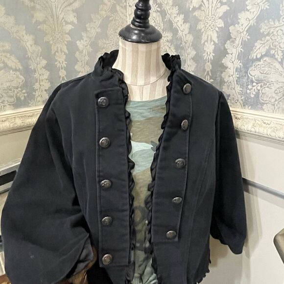 DENIM RUFFLE Placket Jacket! - Picture 9 of 17